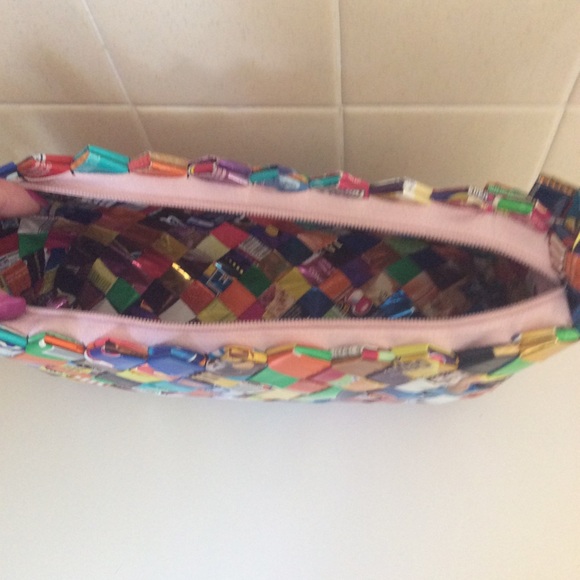 Purse - Picture 2 of 3